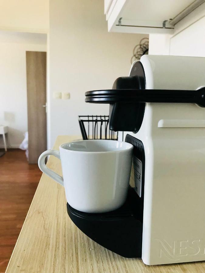 Appartement Sur L'Ile De Nantes - Place De Parking Gratuit Kültér fotó
